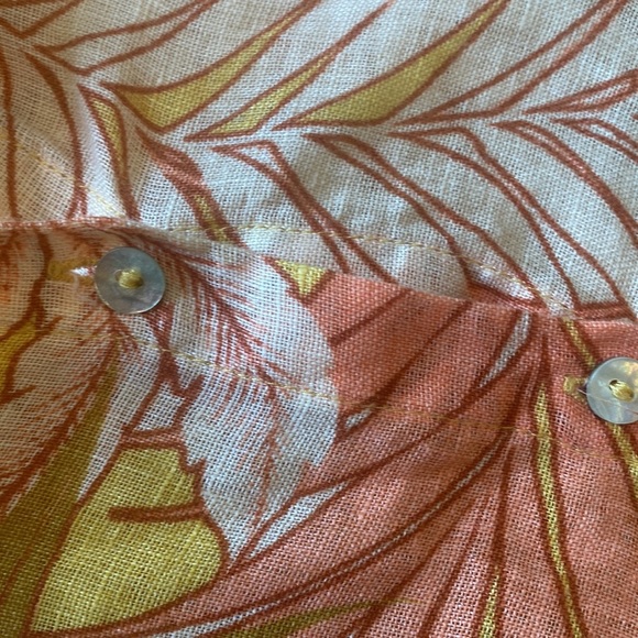 Tahari linen oversized button-up shirt tropical print - Picture 8 of 10